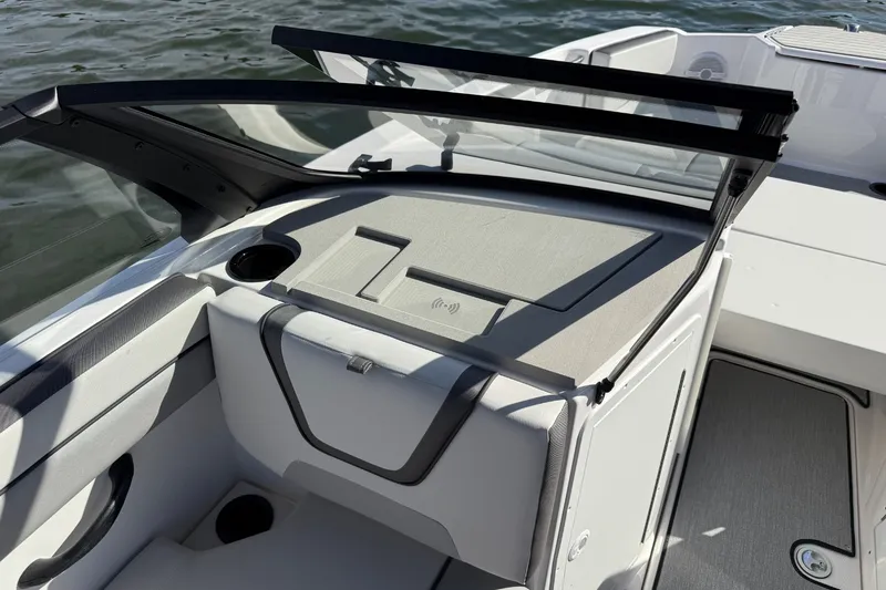 Slide: The Image of Yamaha AR220 2026 - 15