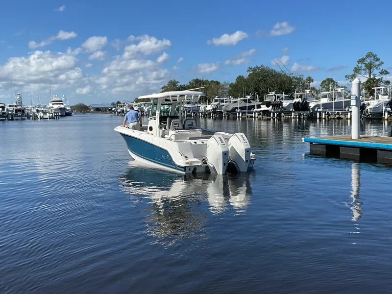 Slide: The Image of Boston Whaler 280 OUTRAGE 2023 - 2