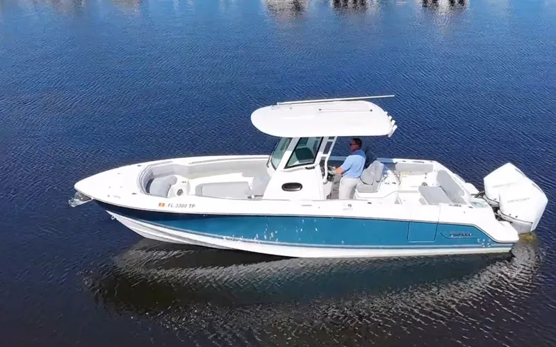 Slide: The Image of Boston Whaler 280 OUTRAGE 2023 - 24