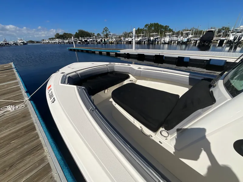Slide: The Image of Boston Whaler 280 OUTRAGE 2023 - 36