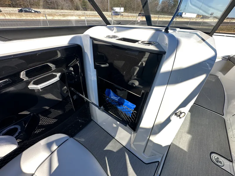 Slide: The Image of Yamaha AR250 2026 - 16