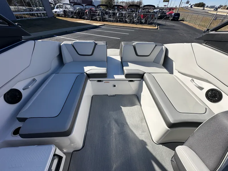 Slide: The Image of Yamaha AR250 2026 - 20