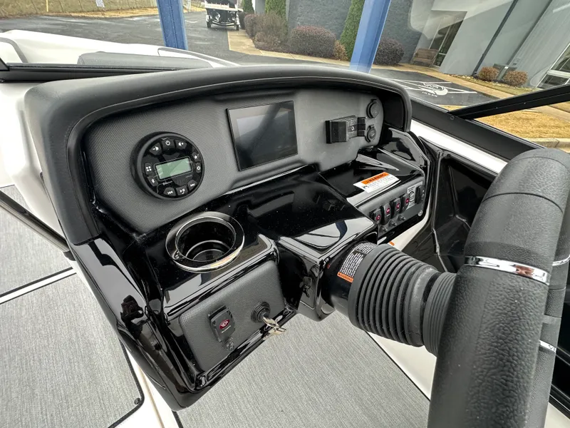 Slide: The Image of Yamaha AR195 2026 - 15