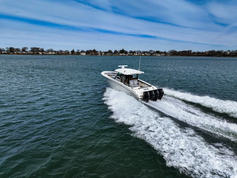 Slide: The Image of Boston Whaler 380 Outrage 2026 - 30