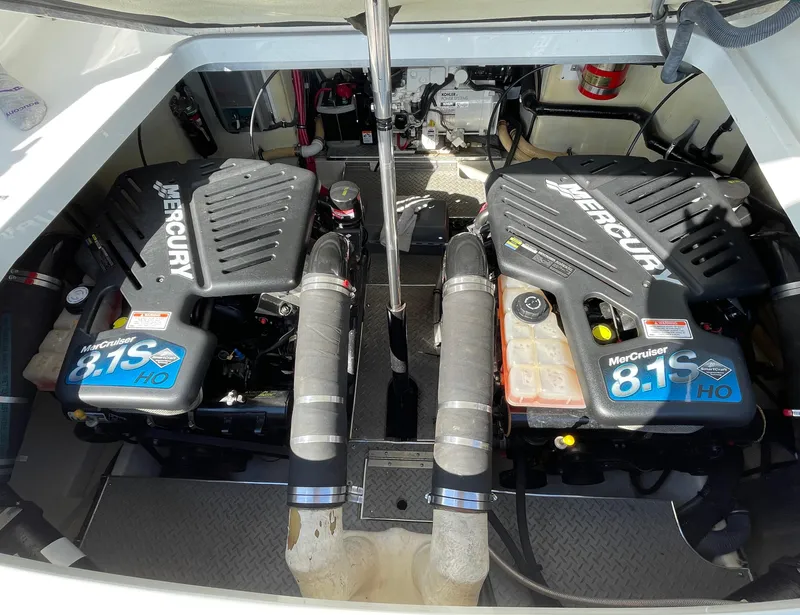 Slide: The Image of 2004 Formula 37 PC boat engine compartment with twin MerCruiser 8.1S HO engines. - 14