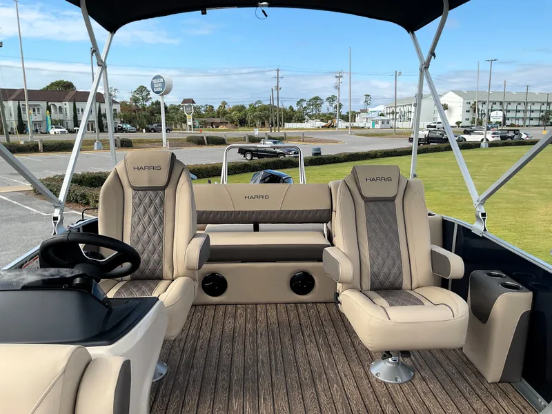 Slide: The Image of Harris Cruiser 250 2026 - 14