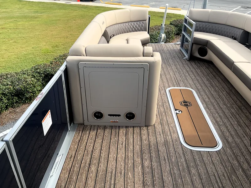 Slide: The Image of Harris Cruiser 250 2026 - 17