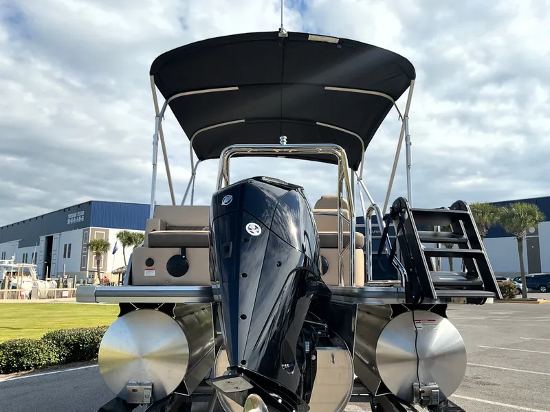 Slide: The Image of Harris Cruiser 250 2026 - 2