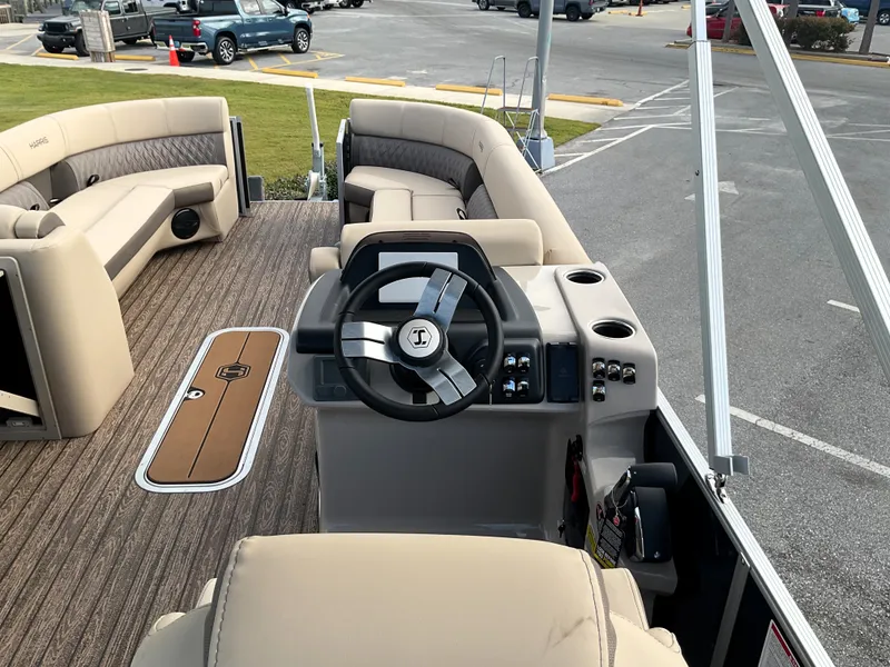 Slide: The Image of Harris Cruiser 250 2026 - 21