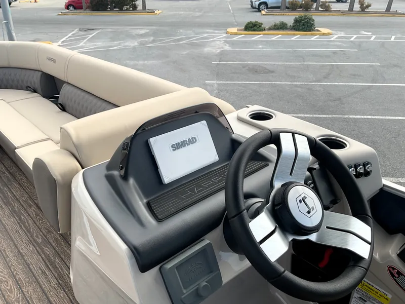 Slide: The Image of Harris Cruiser 250 2026 - 22