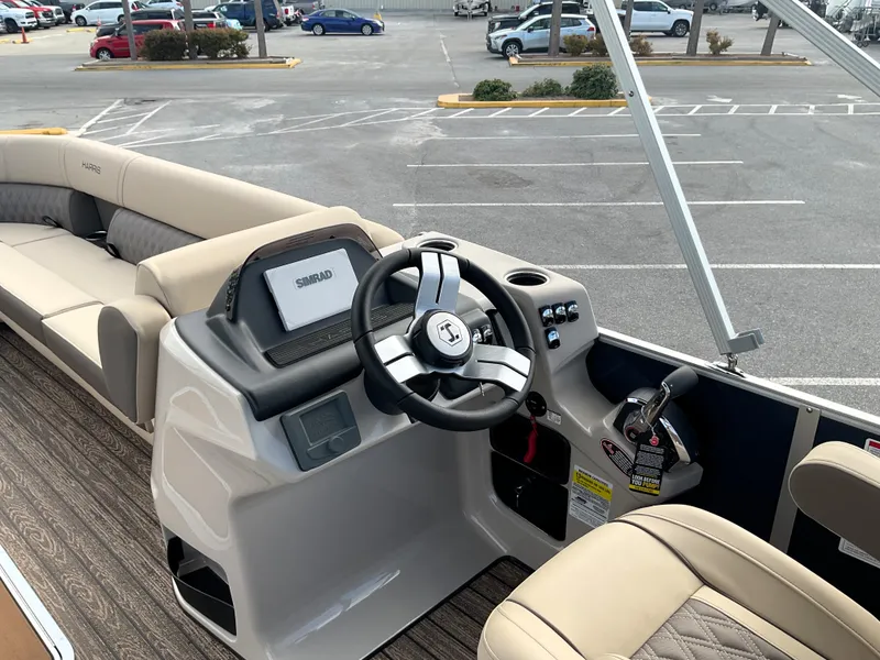 Slide: The Image of Harris Cruiser 250 2026 - 23