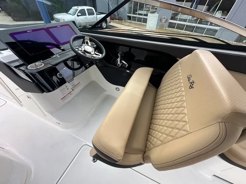 Slide: The Image of Sea Ray SLX 280 2026 - 15