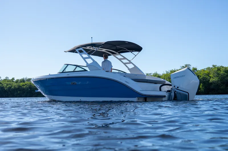 Slide: The Image of Sea Ray SDX 270 Outboard 2026 - 20
