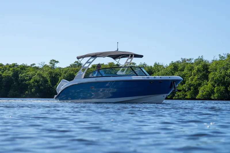 Slide: The Image of Sea Ray SDX 270 Outboard 2026 - 26