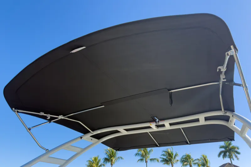 Slide: The Image of Sea Ray SDX 270 Outboard 2026 - 7