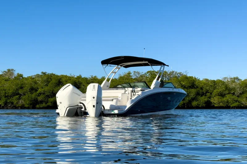 Slide: The Image of Sea Ray SDX 290 Outboard 2026 - 29