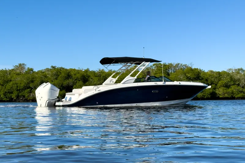 Slide: The Image of Sea Ray SDX 290 Outboard 2026 - 3