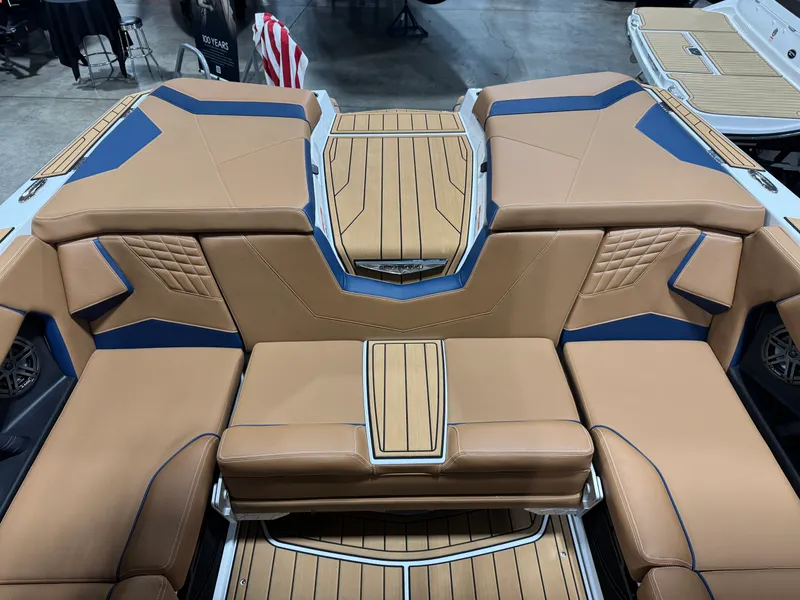 Slide: The Image of Nautique Super Air Nautique S23 2026 - 50