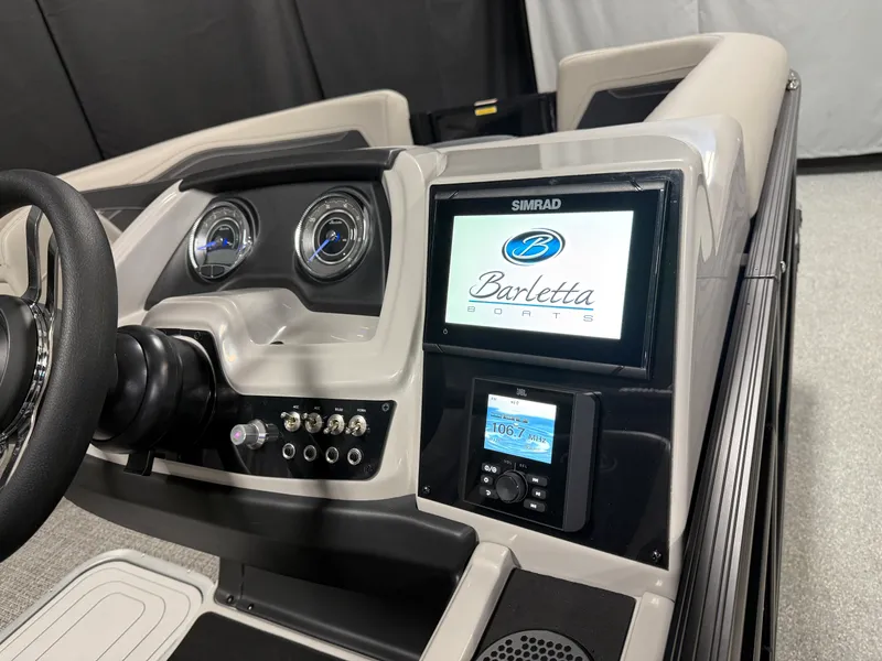 Slide: The Image of Barletta Cabrio 22 QC 2026 - 26