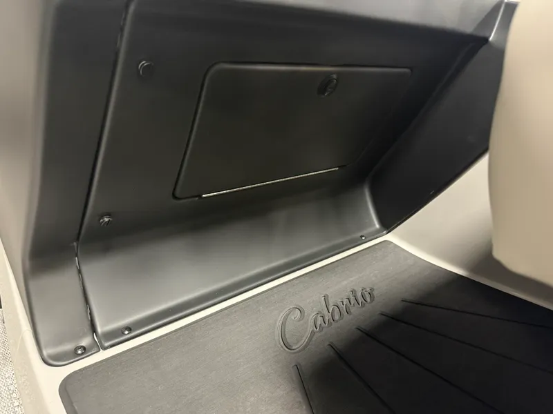 Slide: The Image of Barletta Cabrio 22 QC 2026 - 36