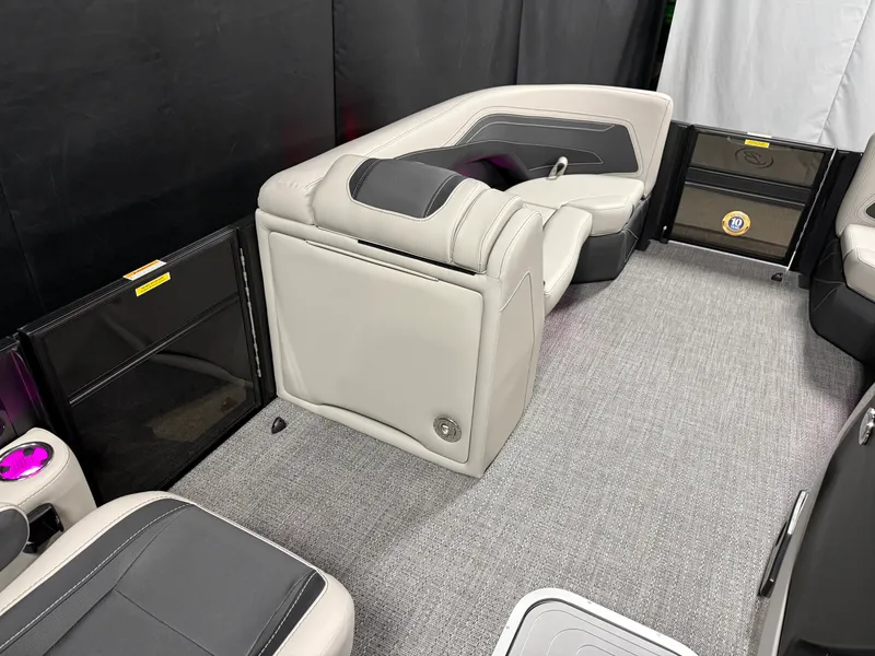 Slide: The Image of Barletta Cabrio 22 QC 2026 - 46