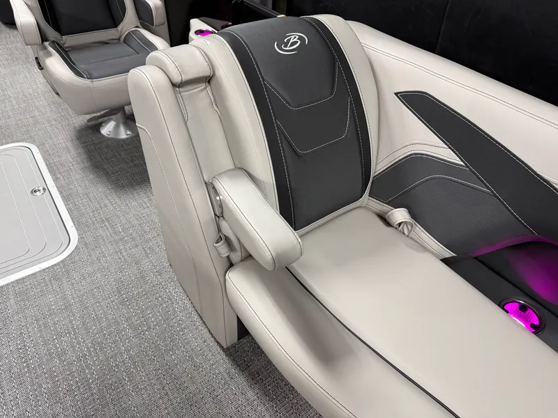 Slide: The Image of Barletta Cabrio 22 QC 2026 - 50