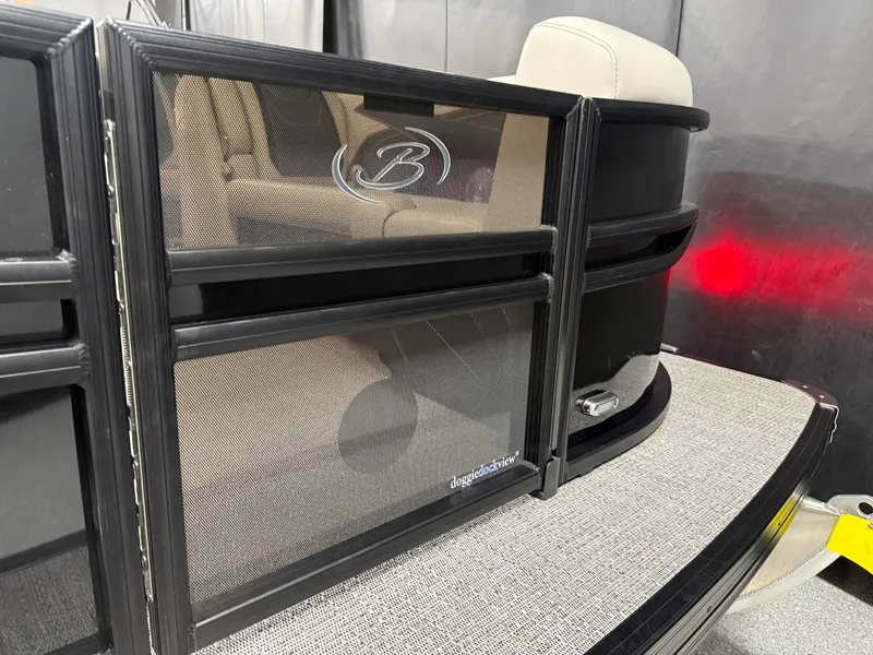 Slide: The Image of Barletta Cabrio 22 QC 2026 - 59