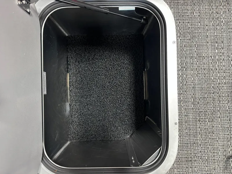 Slide: The Image of Barletta Lusso 25 UC 2026 - 16