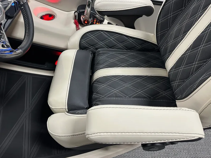 Slide: The Image of Barletta Lusso 25 UC 2026 - 36