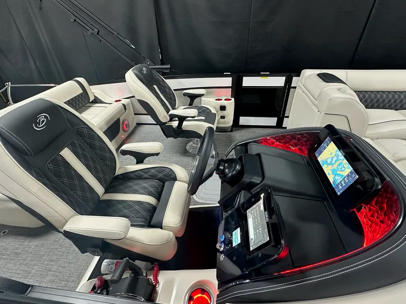 Slide: The Image of Barletta Lusso 25 UC 2026 - 4