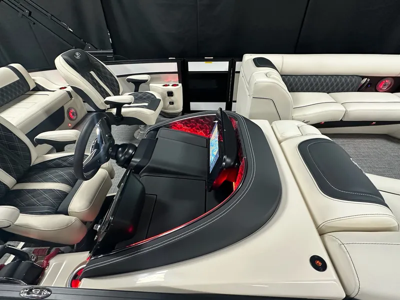 Slide: The Image of Barletta Lusso 25 UC 2026 - 5