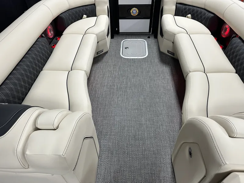 Slide: The Image of Barletta Lusso 25 UC 2026 - 54