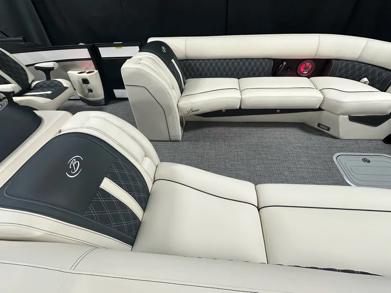 Slide: The Image of Barletta Lusso 25 UC 2026 - 6