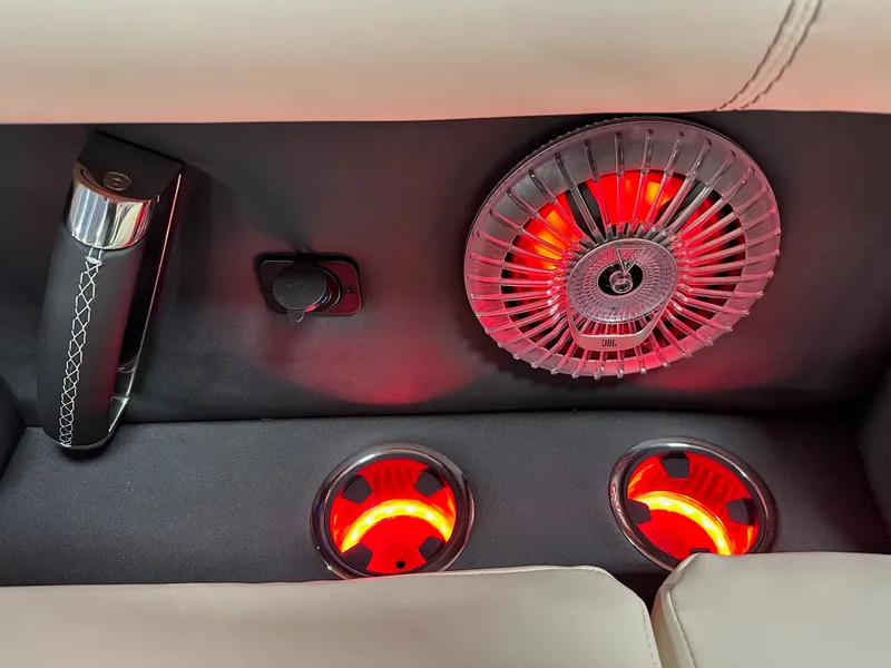 Slide: The Image of Barletta Lusso 25 UC 2026 - 61