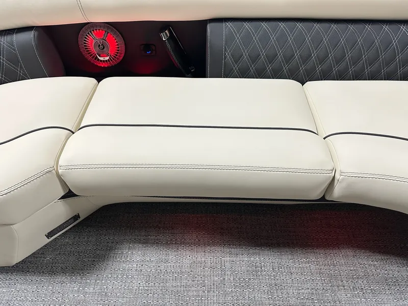 Slide: The Image of Barletta Lusso 25 UC 2026 - 67