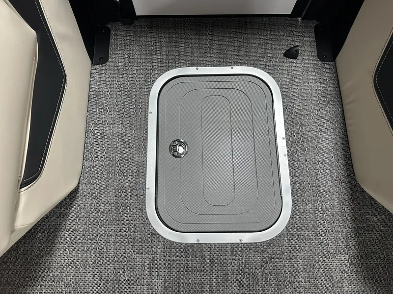 Slide: The Image of Barletta Lusso 25 UC 2026 - 72