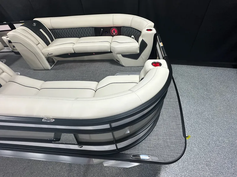 Slide: The Image of Barletta Lusso 25 UC 2026 - 7