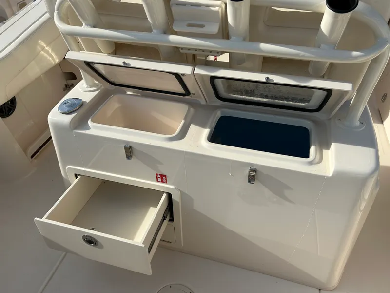 Slide: The Image of Grady-White Canyon 271 2026 - 12