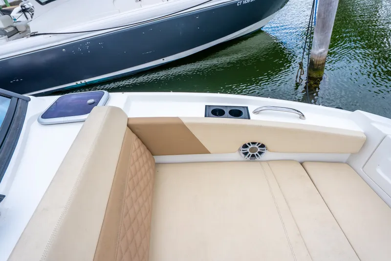 Slide: The Image of Aquila 32 2020 - 40