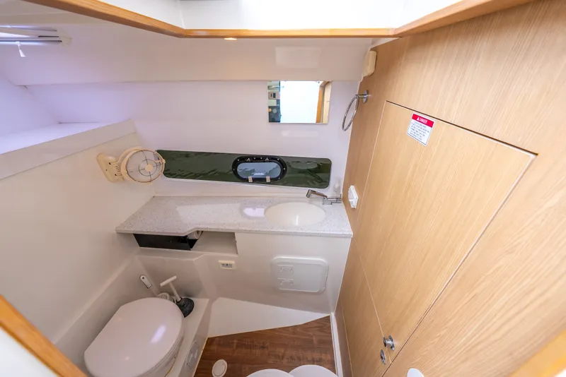 Slide: The Image of Aquila 32 2020 - 53