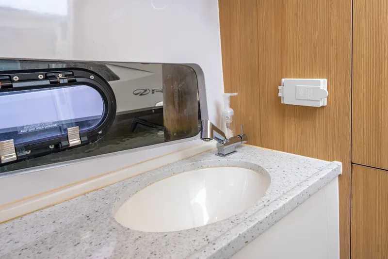 Slide: The Image of Aquila 32 2020 - 57