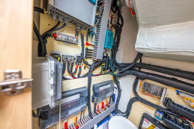 Slide: The Image of Aquila 32 2020 - 63