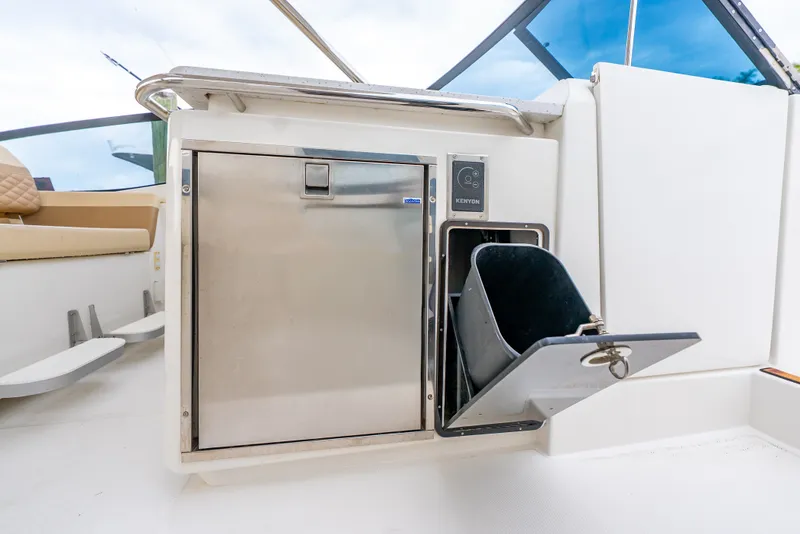 Slide: The Image of Aquila 32 2020 - 65