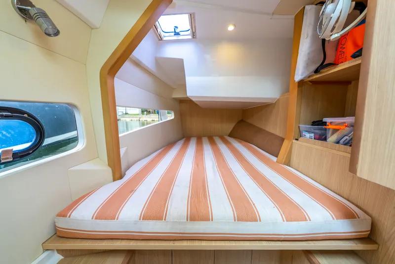 Slide: The Image of Aquila 32 2020 - 69