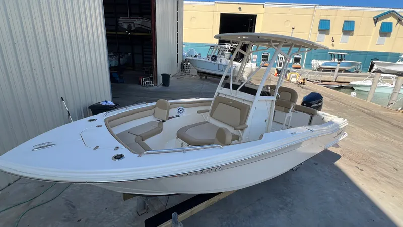 Slide: The Image of Scout 215 XSF 2021 - 2