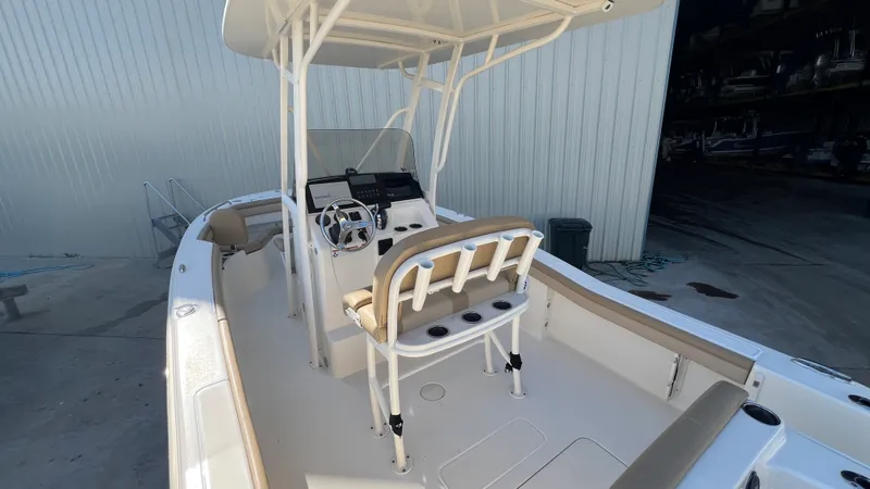 Slide: The Image of Scout 215 XSF 2021 - 23