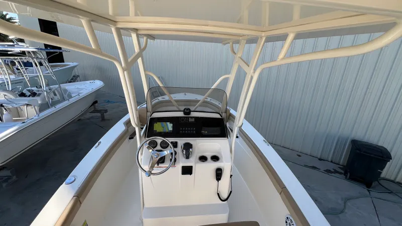 Slide: The Image of Scout 215 XSF 2021 - 27