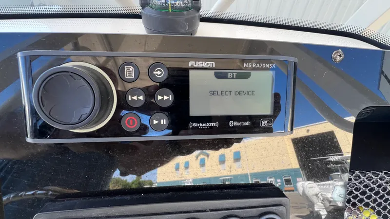 Slide: The Image of Scout 215 XSF 2021 - 32