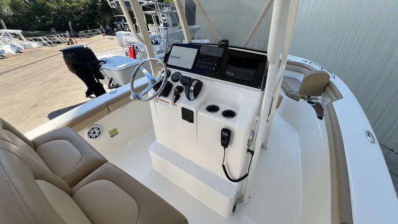 Slide: The Image of Scout 215 XSF 2021 - 40