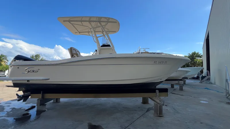 Slide: The Image of Scout 215 XSF 2021 - 6